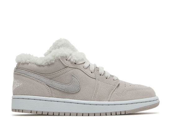 Air Jordan 1 SE Low Sherpa Fleece W