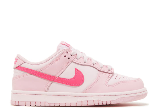 nike dunk low triple pink