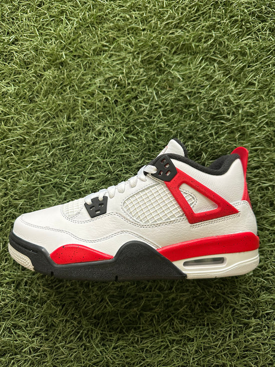 Jordan 4 Cement