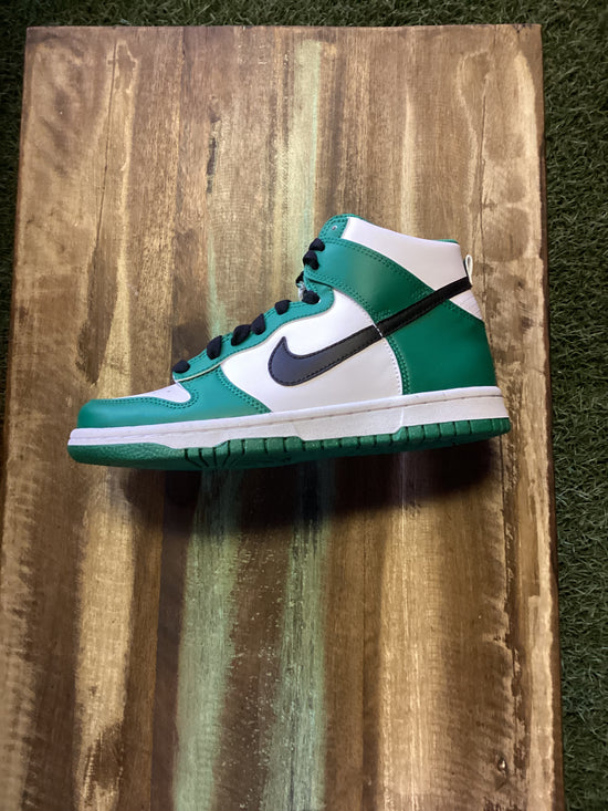 NIKE DUNK HIGH CELTICS GS