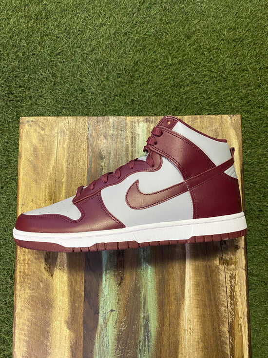 NIKE DUNK HIGH BEETROOT TSU