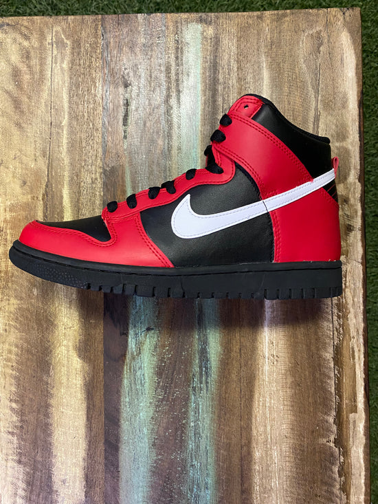 NIKE DUNK HIGH DEADPOOL GS