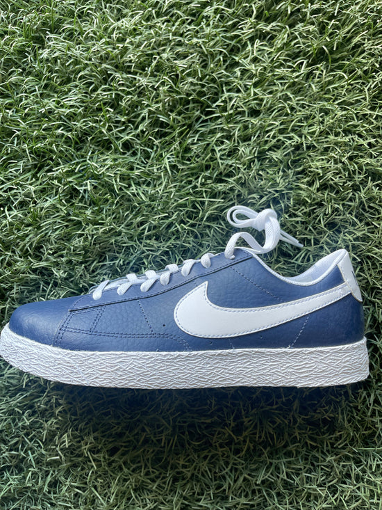 Nike Blazer low navy Sneak 7Y 